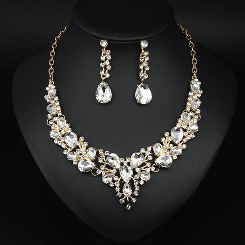Emerald Green Teardrop Necklace & Earrings Jewelry Set