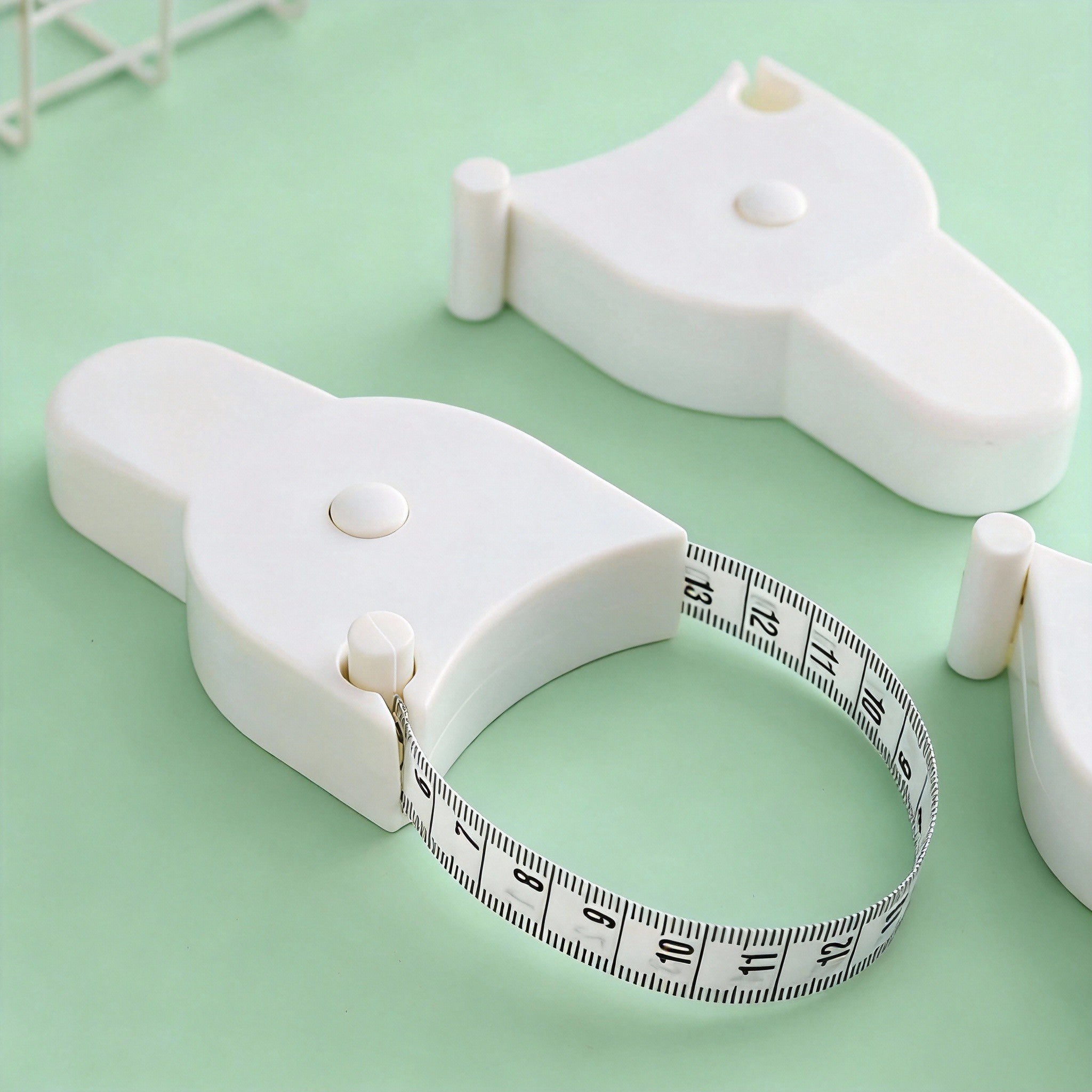 Automatic Y-shaped 3D Body Measurement Ruler - Ergonomic Grip