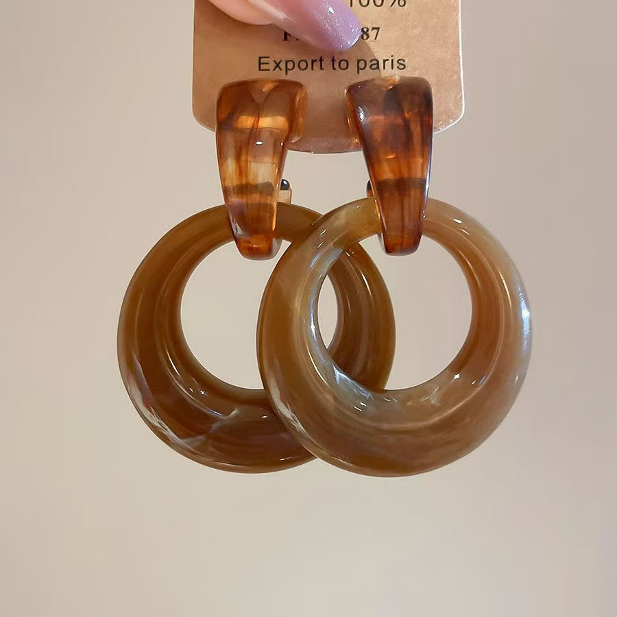 Magic Circle Vintage Flat Round Resin Tassel Earrings