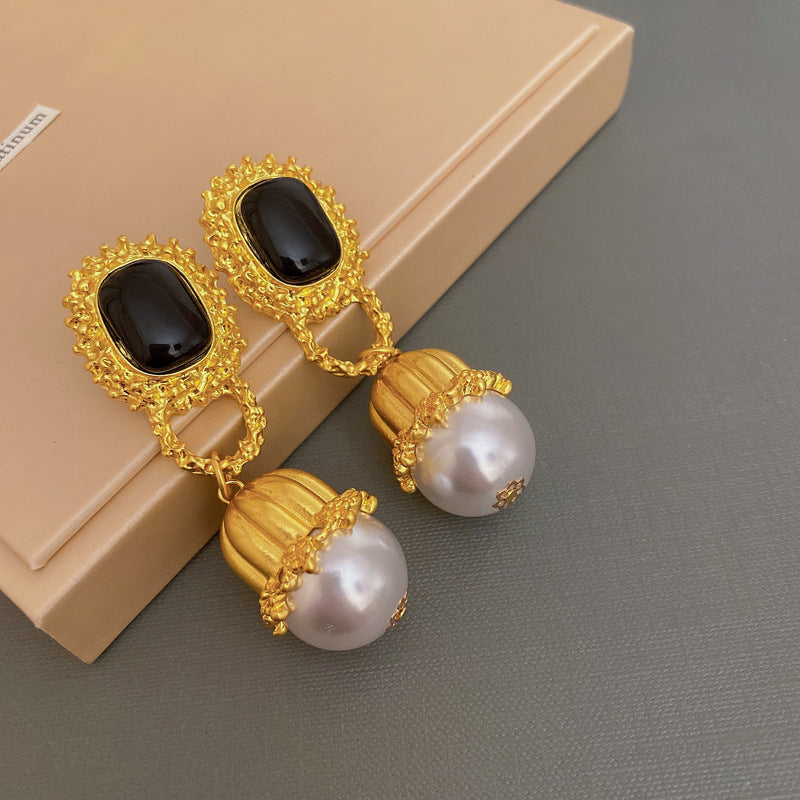Elegant Medieval Vintage Earrings for Women - Silver Needle Design