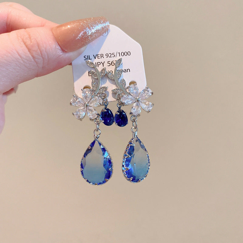 European Style Zircon Flower Stud Earrings for Women