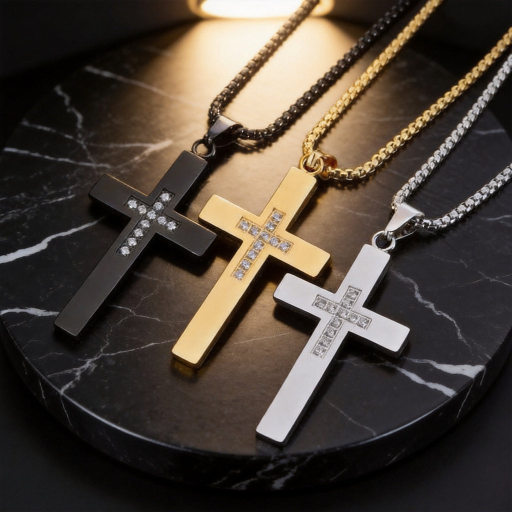 Elegant Gold Necklace with Stainless Steel and Zircon Inlay