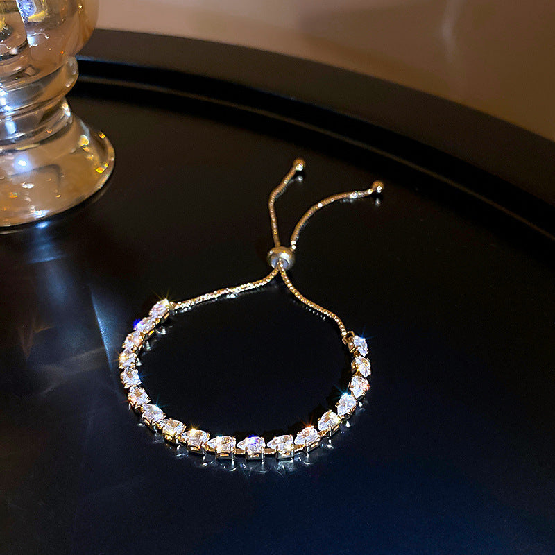 18K Gold Plated Oval Zirconia Buckle Bangle - Elegant Vintage Style