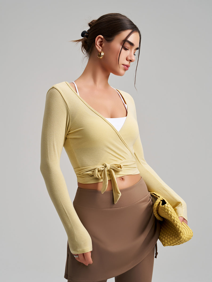 Stylish One-Piece Long-Sleeve Yoga Top with Tie Strap