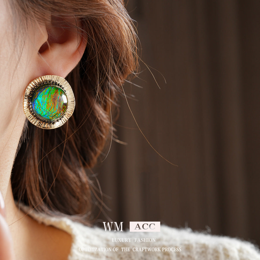 Vintage Fashion Round Resin Stud Earrings - Light Luxury Style