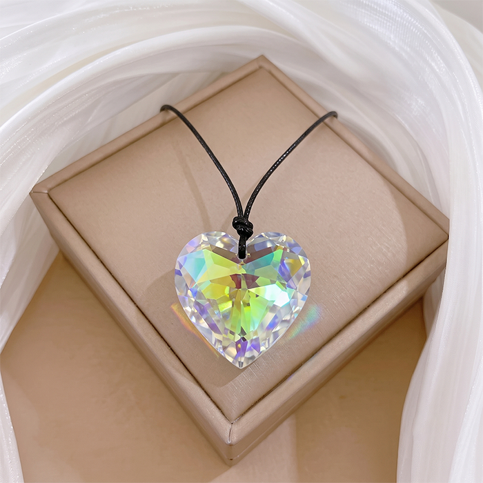 Iridescent Heart Cut Glass Pendant Choker Necklace