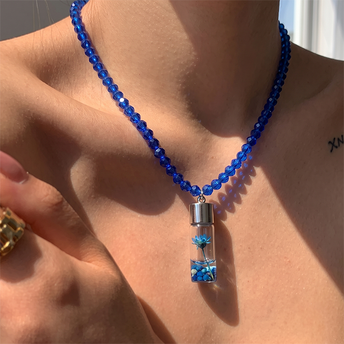 Colorful Floral Vial Pendant Choker Necklace - Trendy Resin Bead