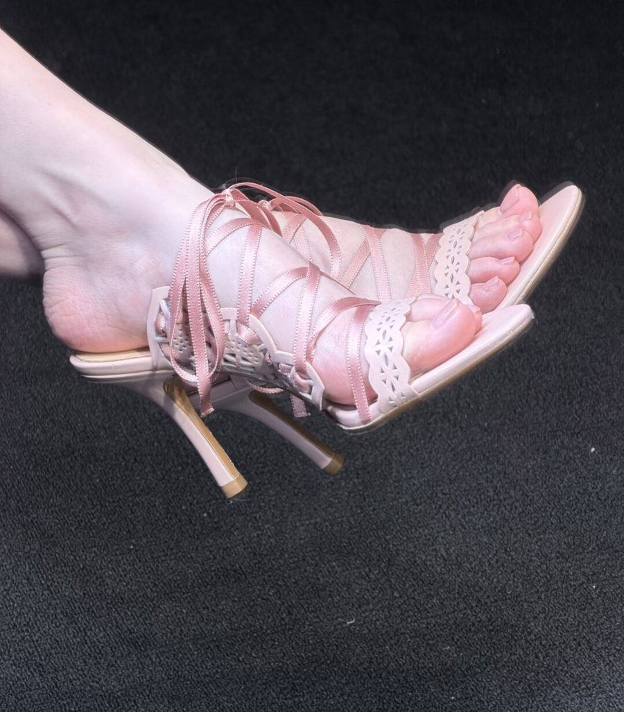 Vintage 2026 New Women Cross Strap High Heels Sandals