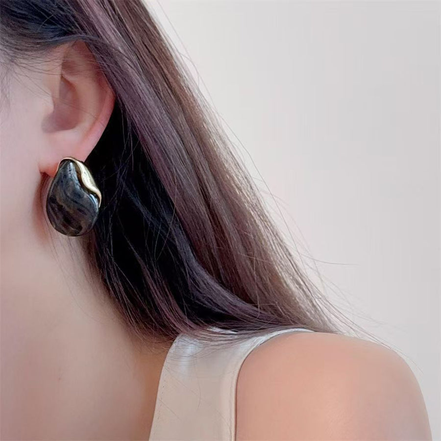 Retro Brown Stud Earrings - Chinese Style Maillard Resin Alloy
