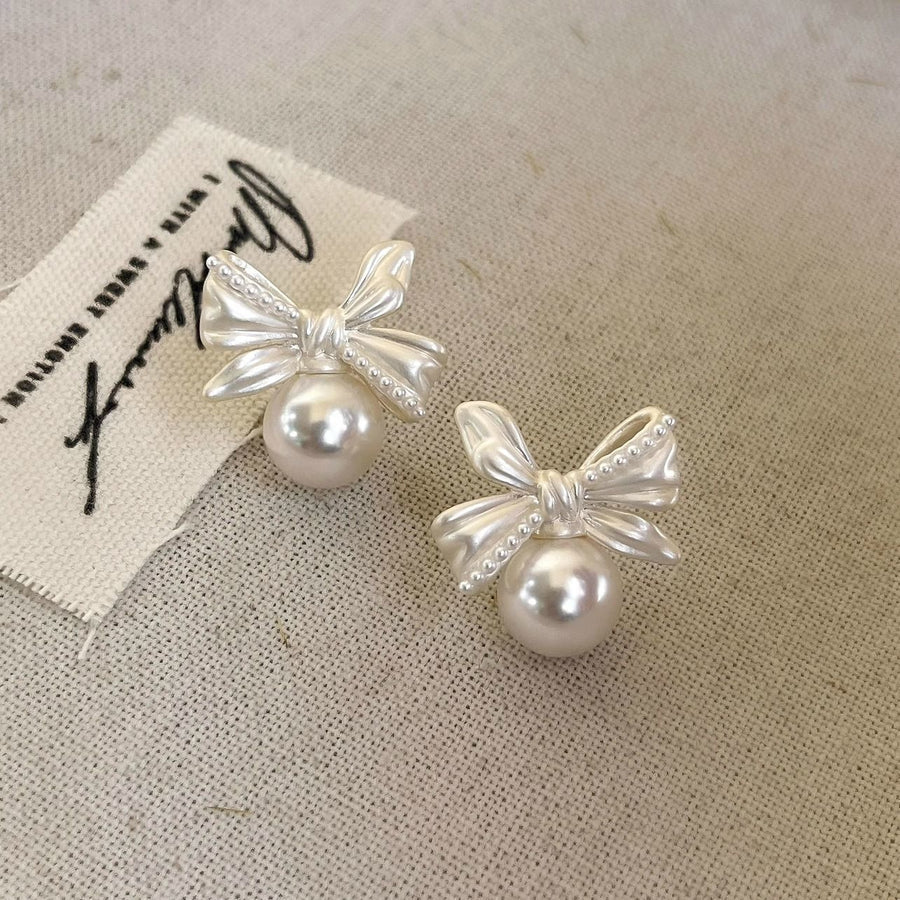 Elegant French Vintage White Pearl Bow Earrings