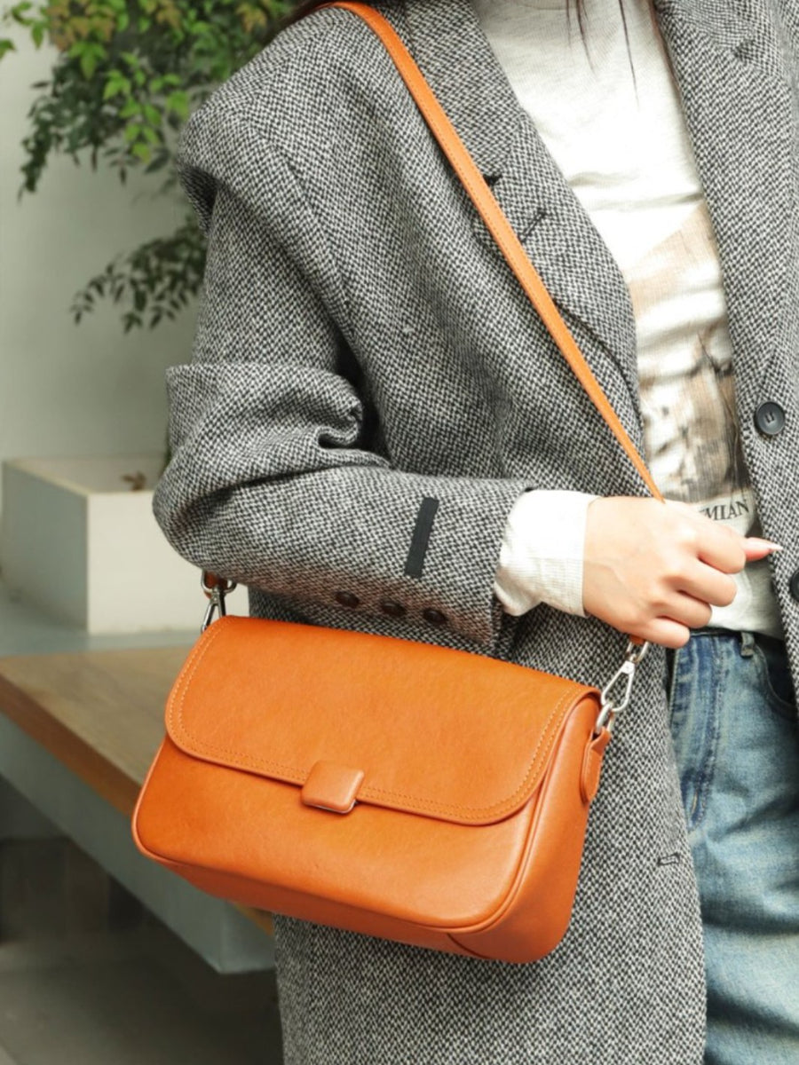 Real Leather Women's Bag - Stylish Crossbody for Commuting