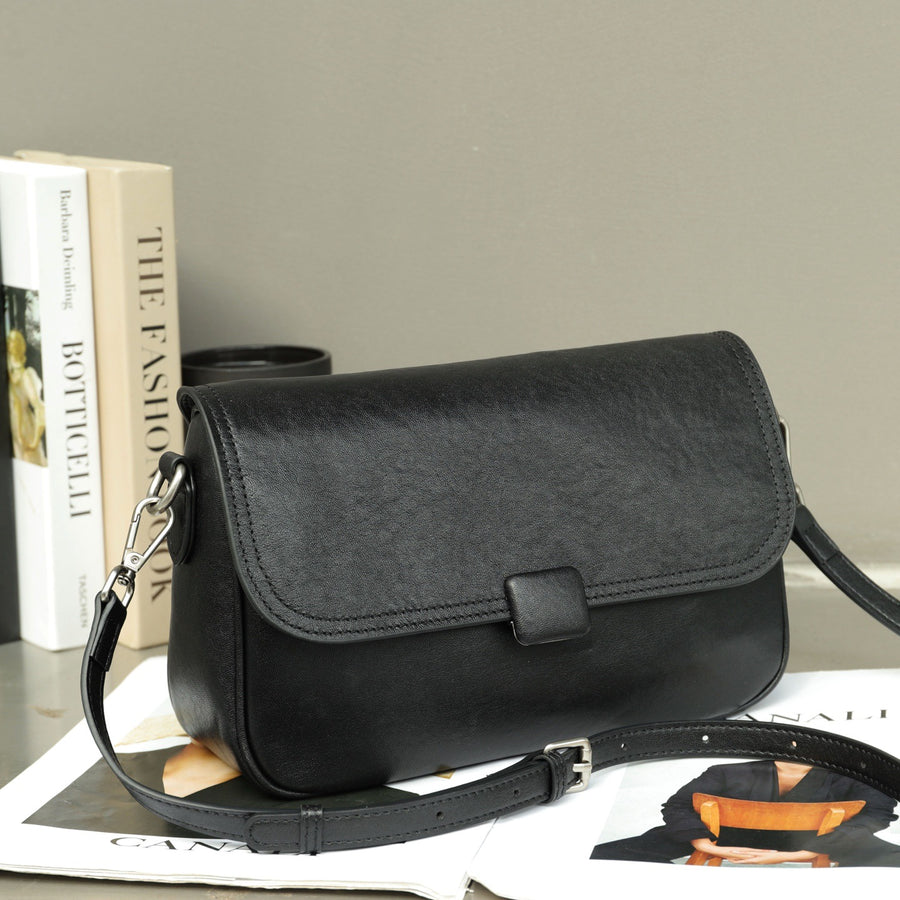Real Leather Women's Bag - Stylish Crossbody for Commuting