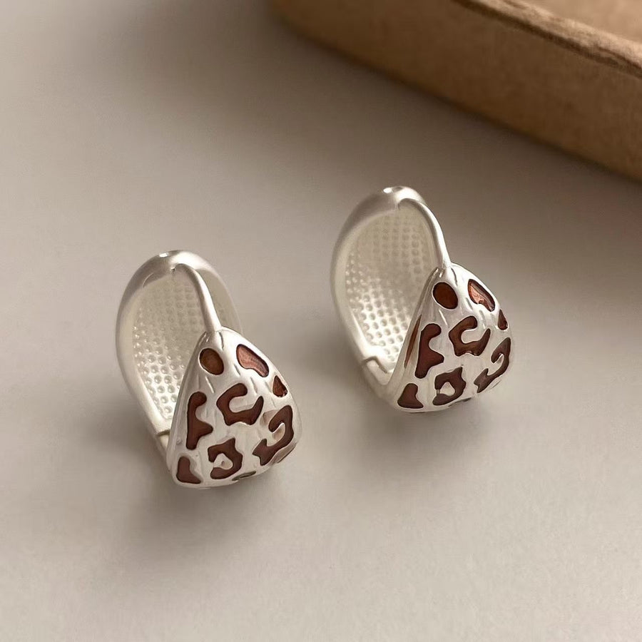 Elegant Vintage Leopard Print Round Bead Ear Cuffs for Daily Wear