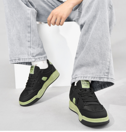 Stylish Low-top Mesh Skate Sneakers for Spring Summer