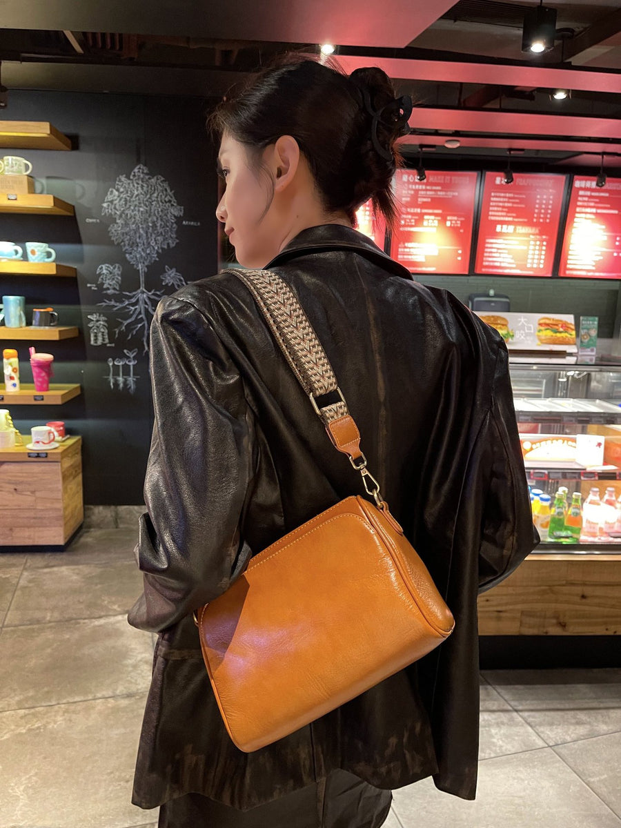 Genuine Leather Women's Bag - Stylish Commuter Crossbody