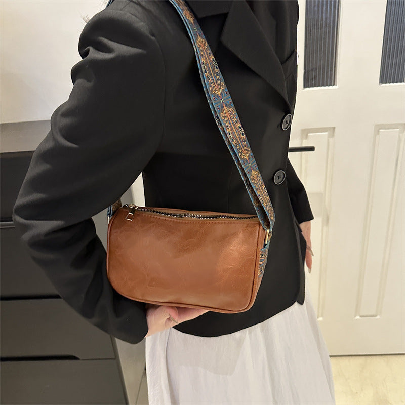 Niche Design Versatile Wide Strap Crossbody Bag for Women