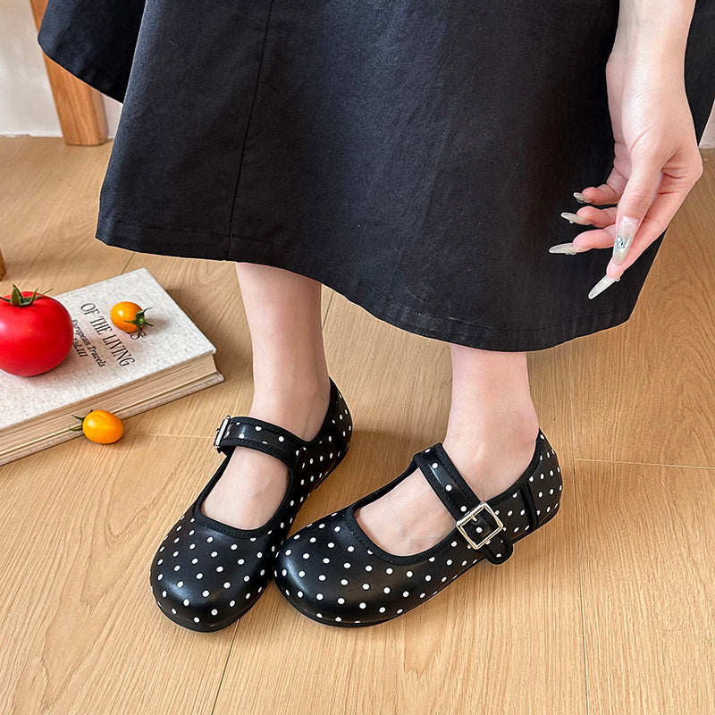 Black Round Toe Retro Polka Dot Flats for Women