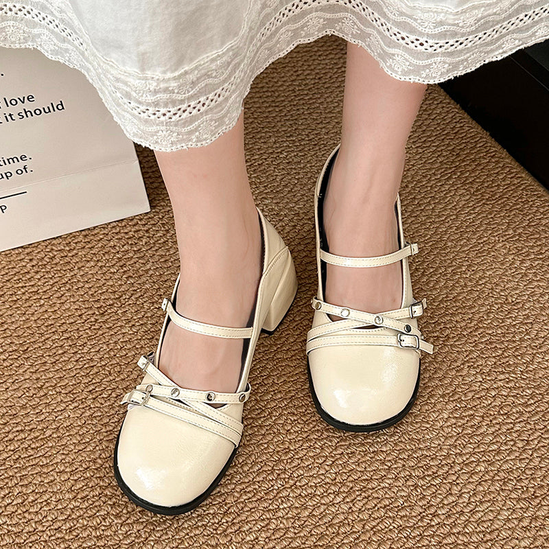 Retro French Style High Rise Shallow Mouth Shoe for Women