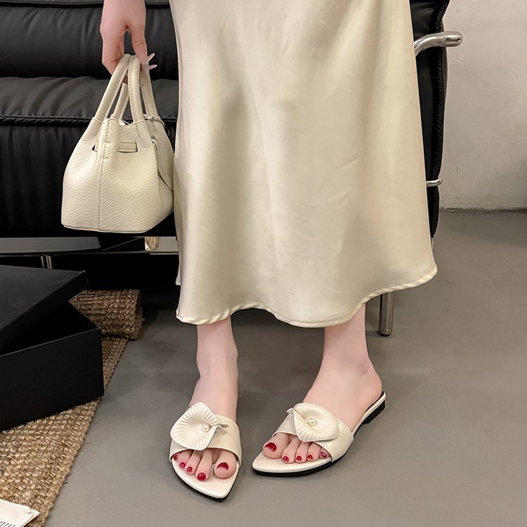 Calla Lily Design Genuine Leather Floral Slip On Sandals