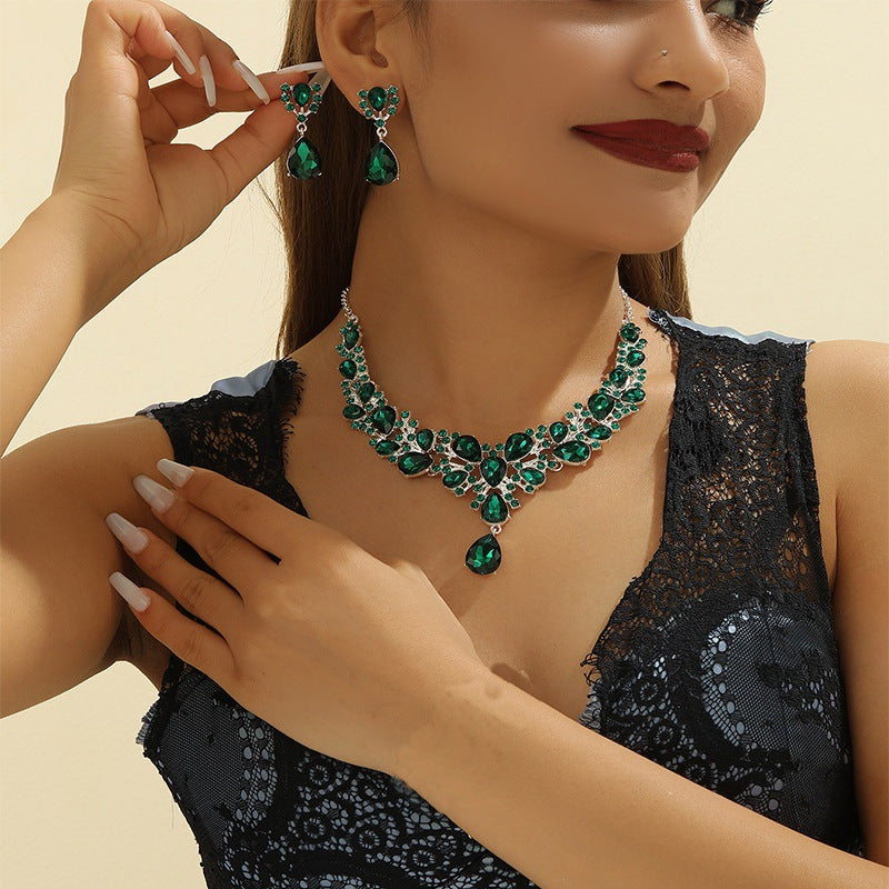 Exaggerated Rhinestone Bridal Necklace & Earring Set for Dress