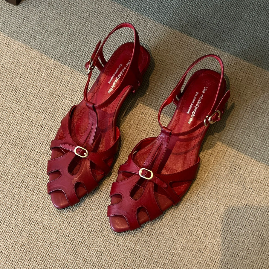 Women's Closed Toe Sandals - Versatile Block Heel for Summer Dress