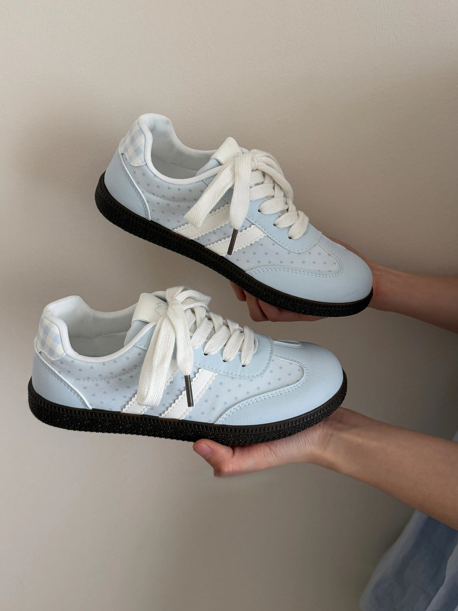 Women Pastel Blue Polka Dot Retro Sneakers - Casual Athletic Trainers