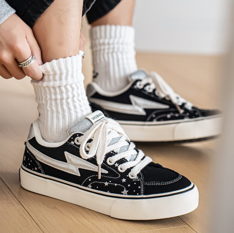 2026 New Women's Sneakers - Fashionable & Versatile Lace-ups