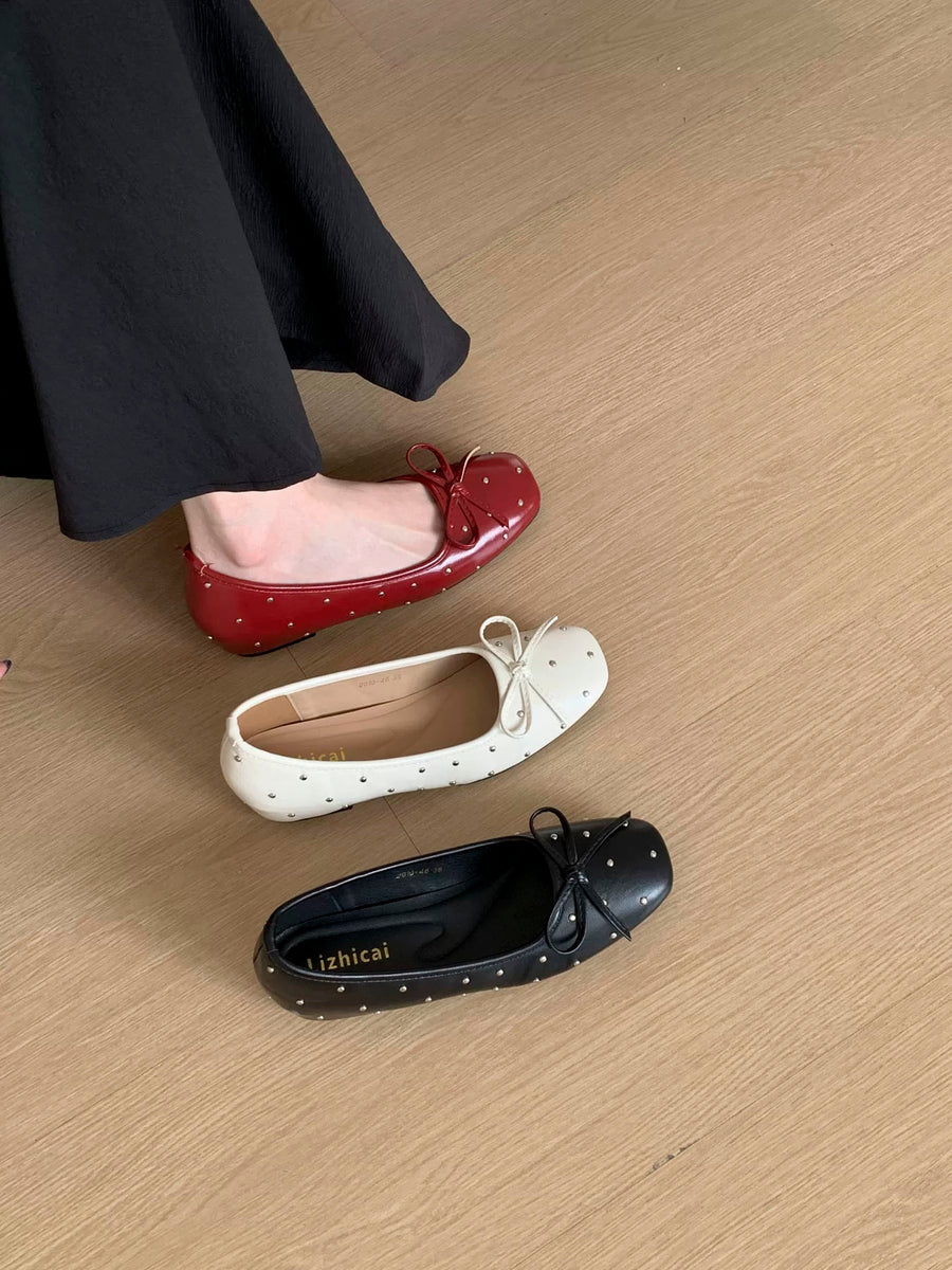 Women Vintage Rivet Bow Flat Shoes – Comfortable Driving Shoes