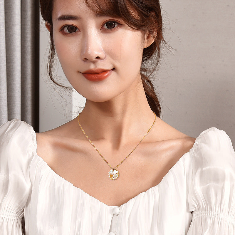 Magnetic Foldable Four Leaf Clover Necklace for Women
