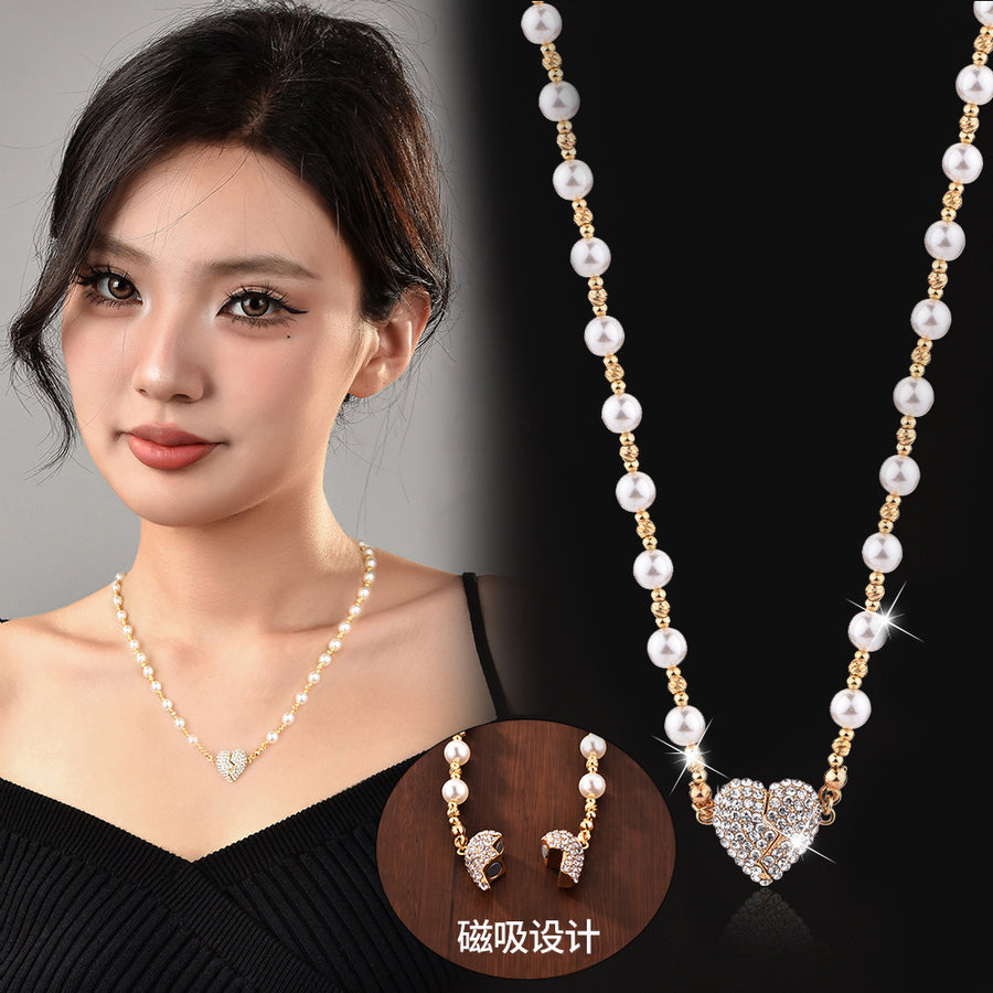 High-grade Diamond-encrusted Heart-shaped Pendant Necklace