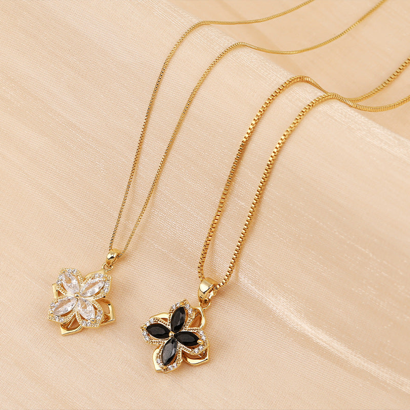 Rotatable Zircon Four-leaf Clover Pendant Necklace