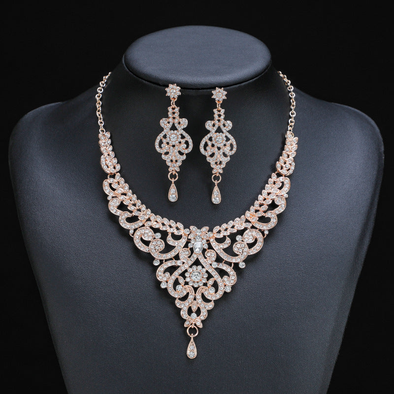 European and American Fashion Crystal Necklace Earrings Set
