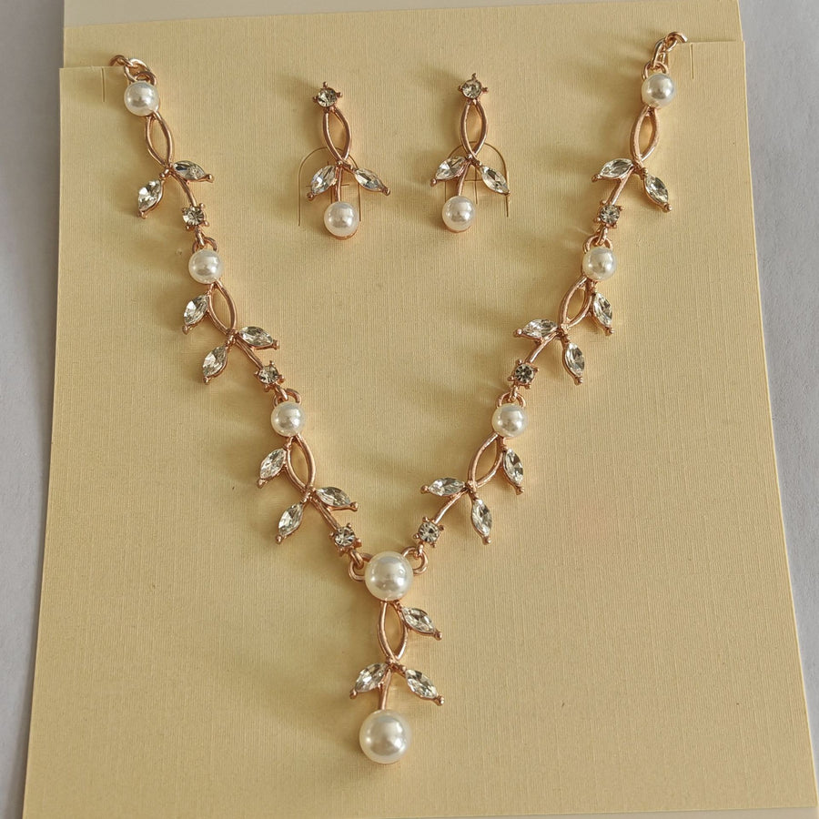 Elegant Silver Vine Leaf Necklace & Earrings Set for Brides