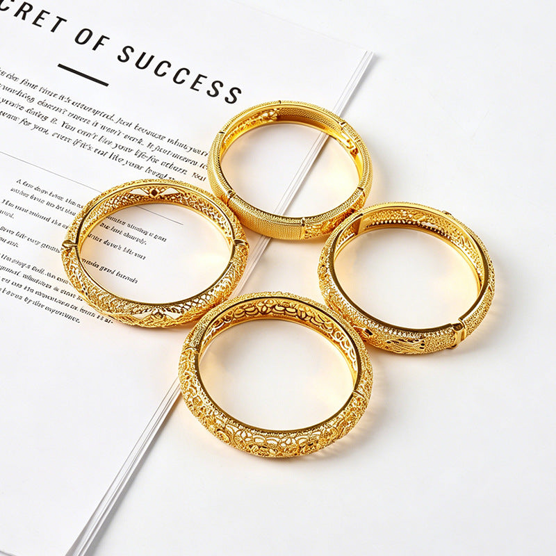 Cross-Border Gold-Plated Bracelet - Retro Four-Leaf Clasp