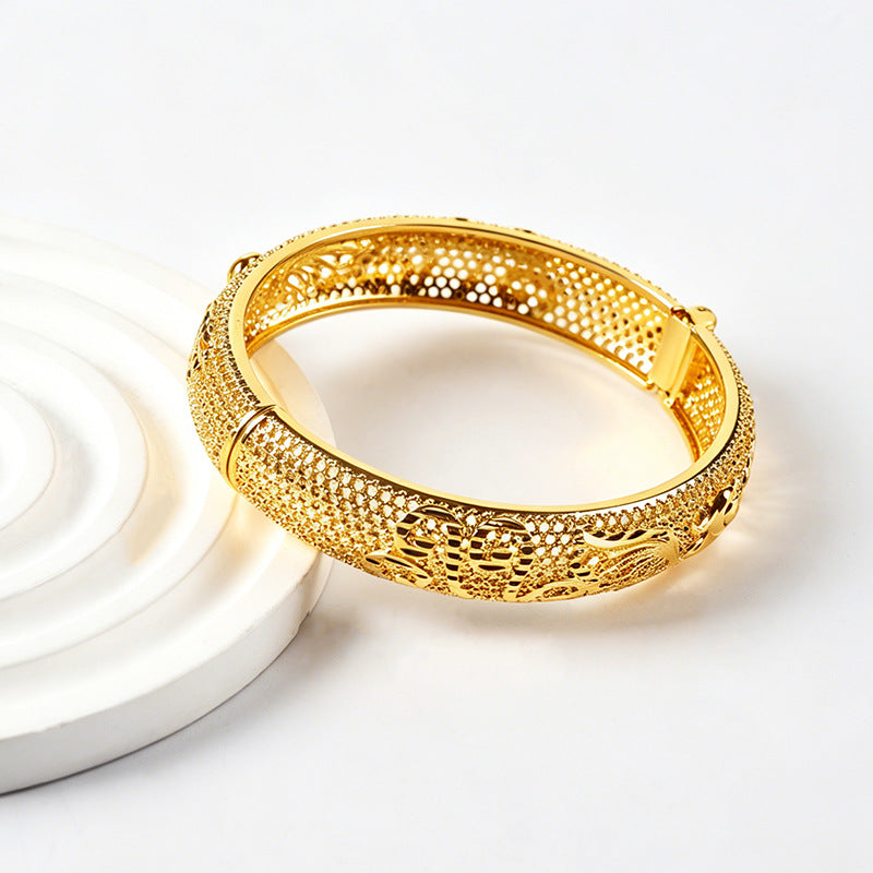 Cross-Border Gold-Plated Bracelet - Retro Four-Leaf Clasp