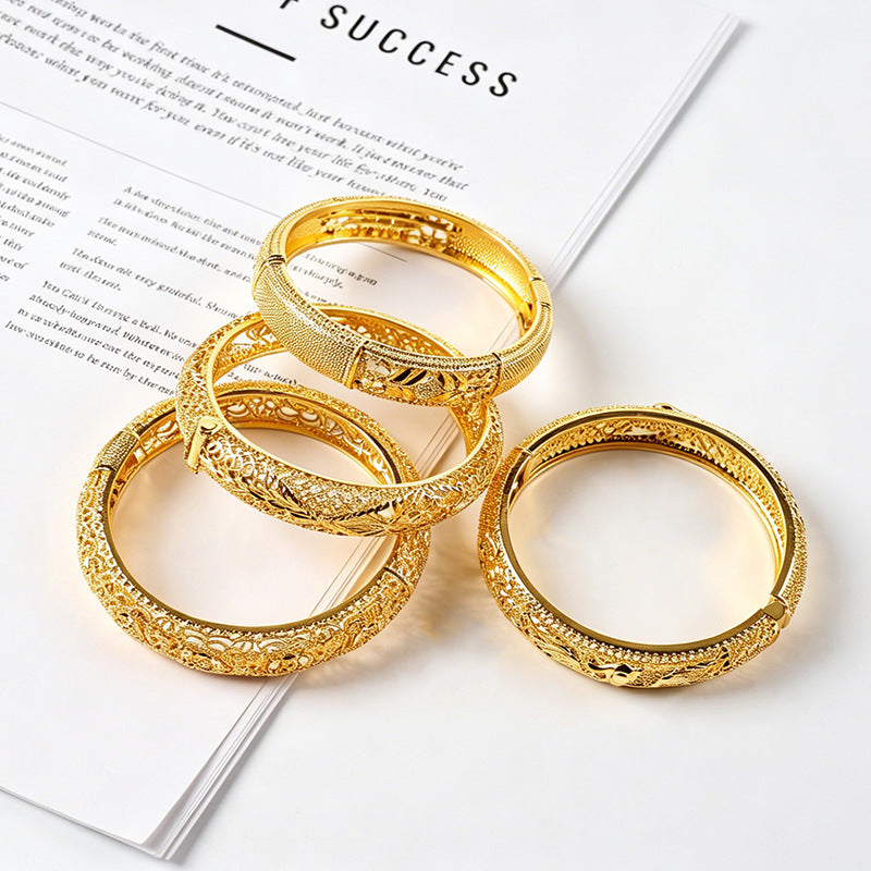 Cross-Border Gold-Plated Bracelet - Retro Four-Leaf Clasp