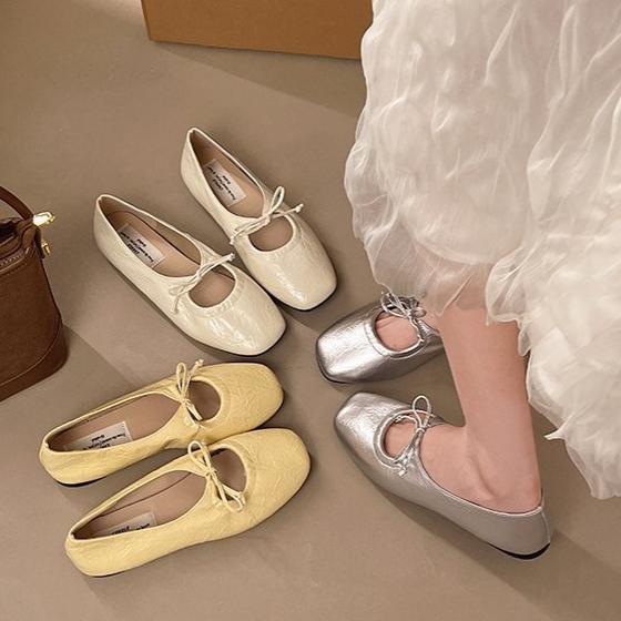Women Minimalist T-Cut Tiny Front Bow Ballet Flats