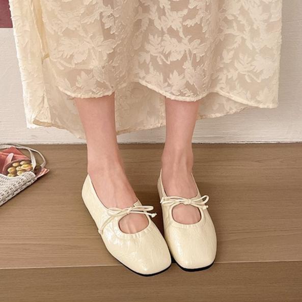 Women Minimalist T-Cut Tiny Front Bow Ballet Flats