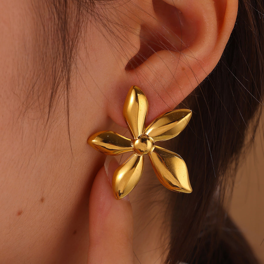 Women 3D Stereo Flower Stud Earrings - Vintage Gold Tone
