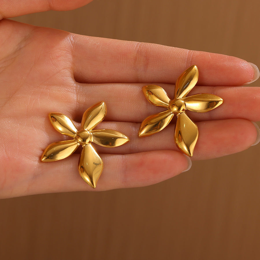 Women 3D Stereo Flower Stud Earrings - Vintage Gold Tone