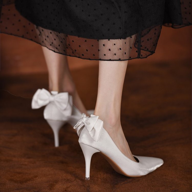 New High Heels Thin Heel Pointed Toe Bridal Shoes