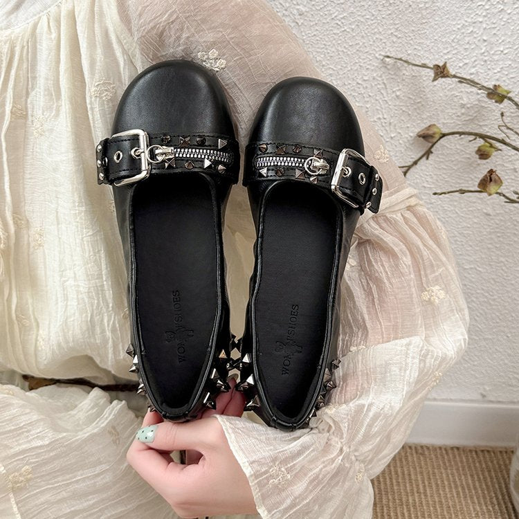 2026 New Arrival Women's DarkStyle Retro Rivet Ballet Shoes