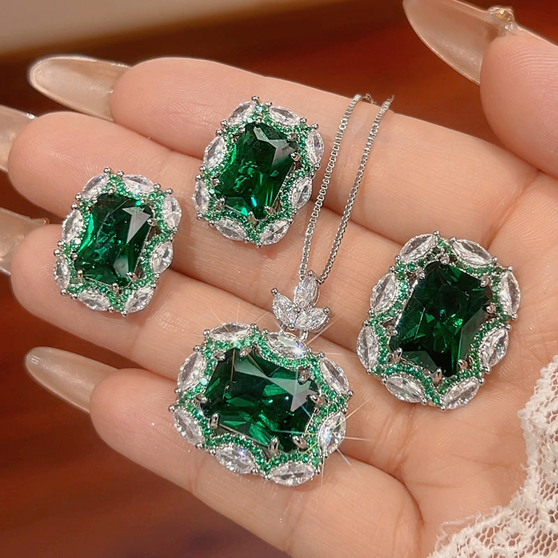 Elegant Jewelry Set: Necklace, Ring & Earrings with Gemstones