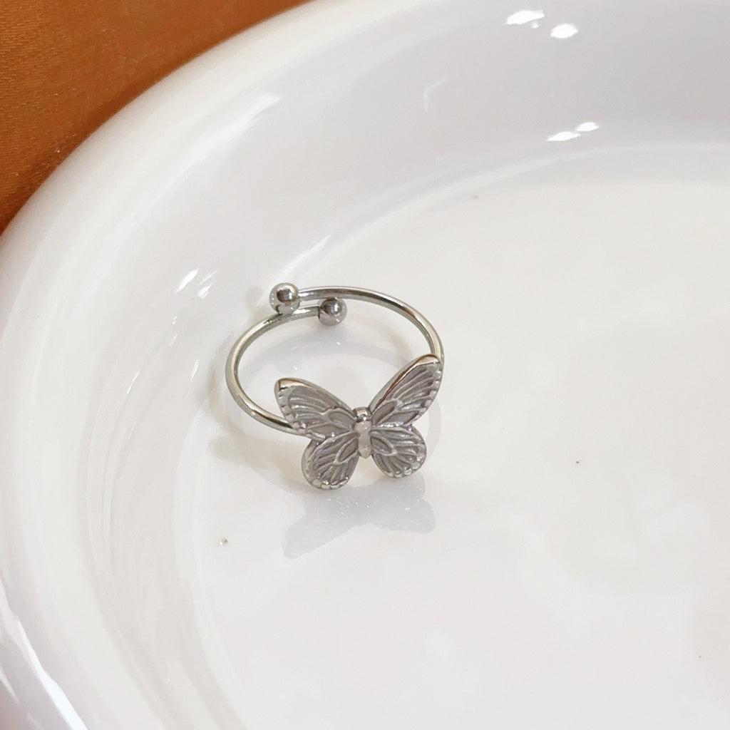 Stainless Steel Heart-shaped Ring for Women - Trendy Accessory
