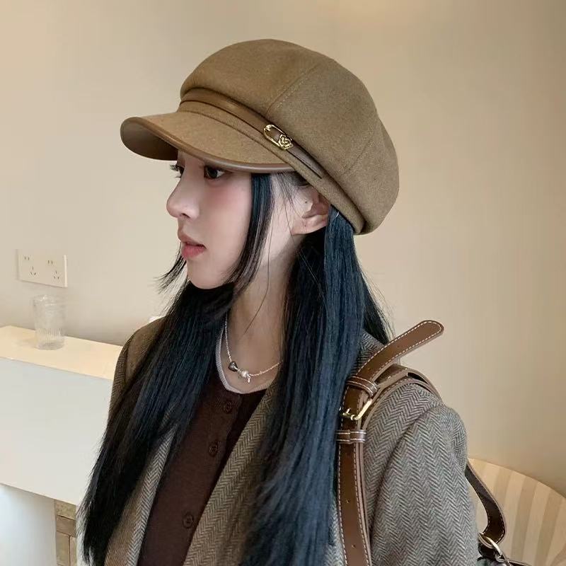 Japanese-style Retro Artistic Black Cap Beret for Women