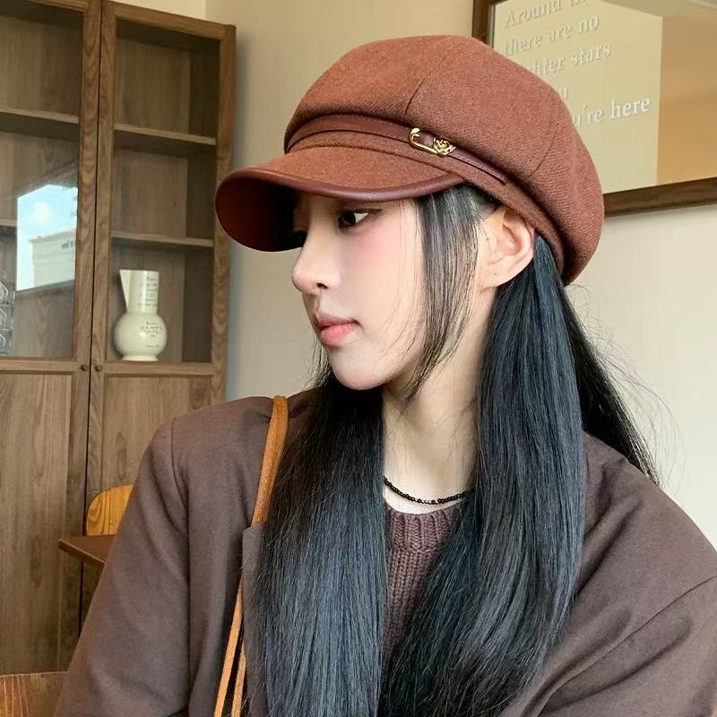 Japanese-style Retro Artistic Black Cap Beret for Women