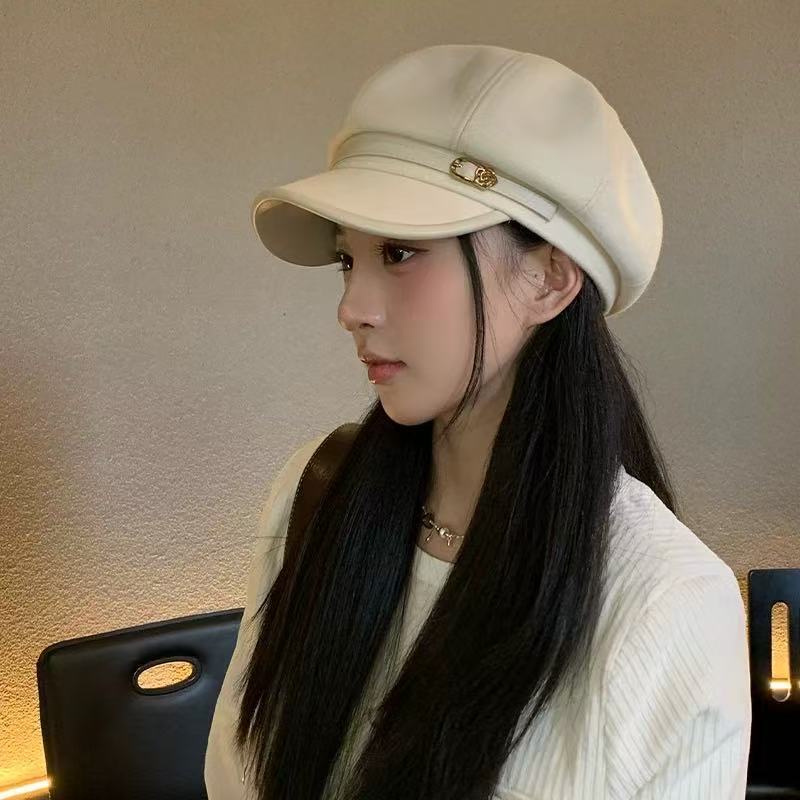 Japanese-style Retro Artistic Black Cap Beret for Women