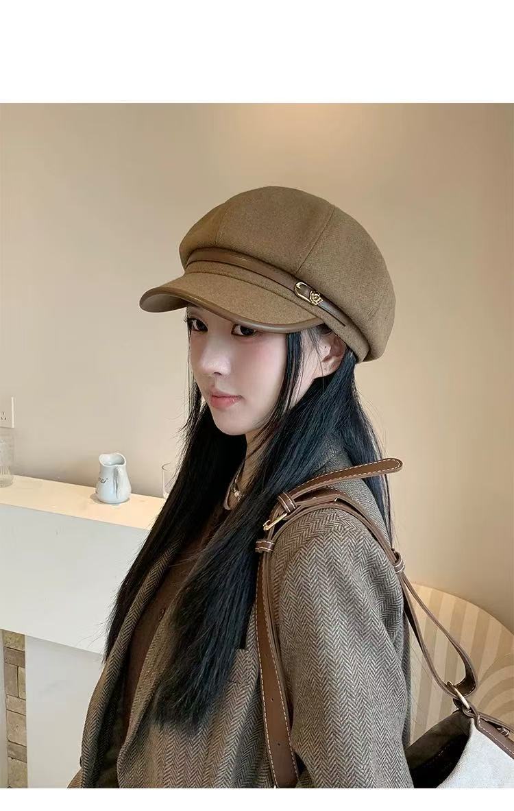 Japanese-style Retro Artistic Black Cap Beret for Women