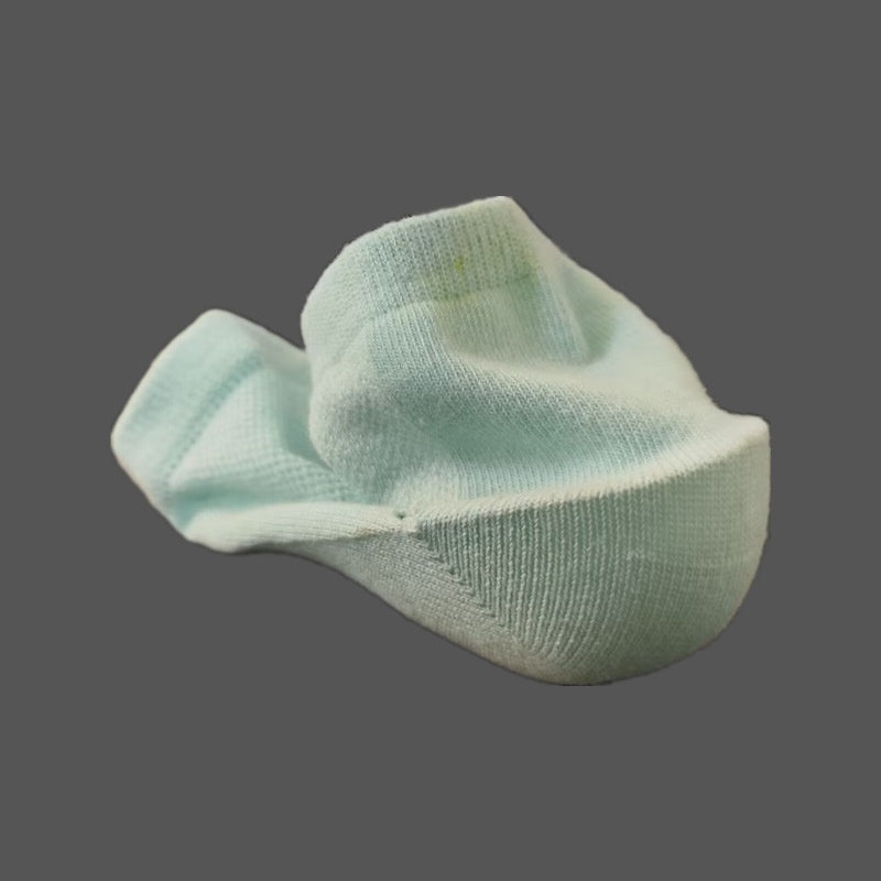 Height-Increasing Sports Socks with Half-Height Heel Pad