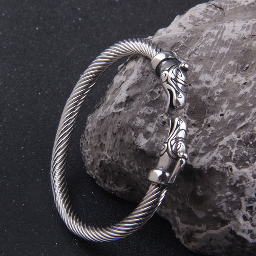 Fashionable Double-Snake-Head Stainless Steel Bracelet